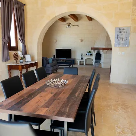 Villa Villanirvana *