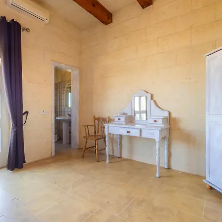 Villanirvana Villa Qala