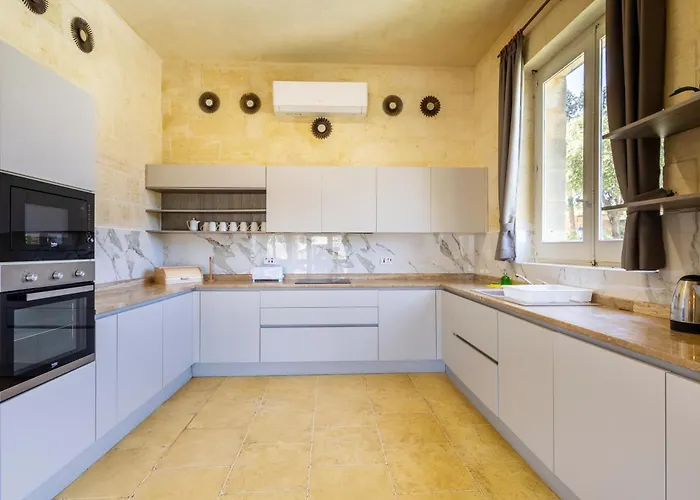 Villanirvana Villa Qala